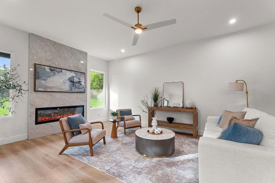 Furnished interior view inside a new home in , Farmers Branch (Image 7).