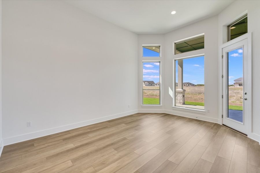 Representative unfurnished interior of a home built from the Llano II by Giddens Homes in Whispering Wind, Bertram (Image 118). Representative unfurnished interior of a home built from the Llano II by Giddens Homes in Whispering Wind, Bertram (Image 118).