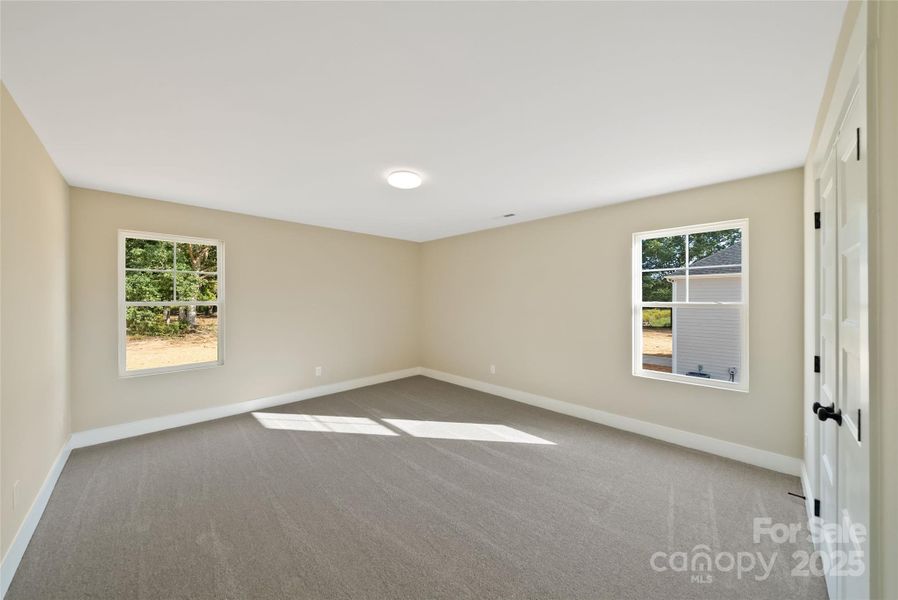 Spacious, unfurnished interior of a new home in , Monroe (Image 14).