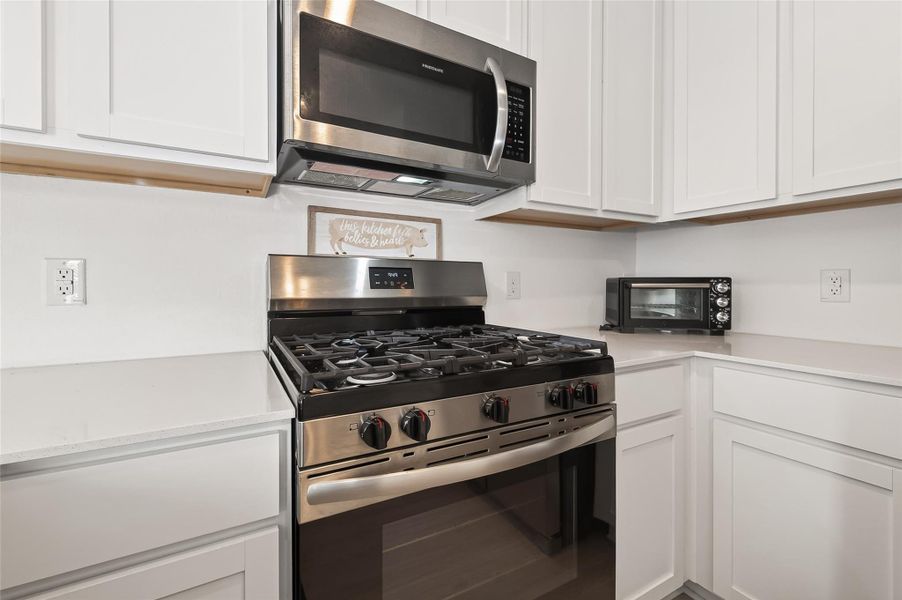 Image 38 of a home in Anniston.