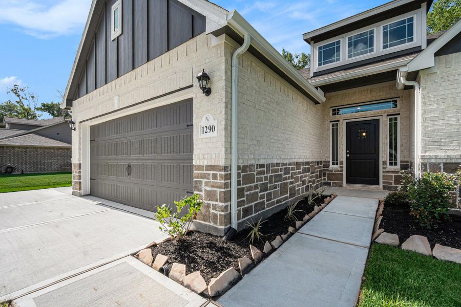 Image 17 of a home in Encino Estates. Image 17 of a home in Encino Estates.