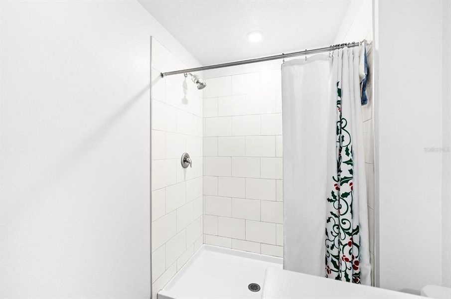 Furnished interior view inside a new home in , San Antonio (Image 9).