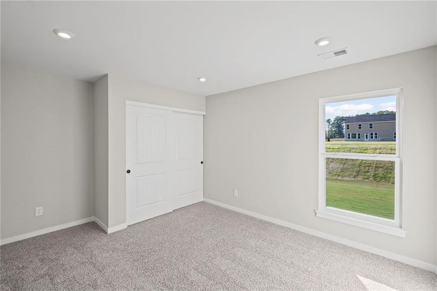 Spacious, unfurnished interior of a new home in Pickens Bluff, Hiram (Image 12).