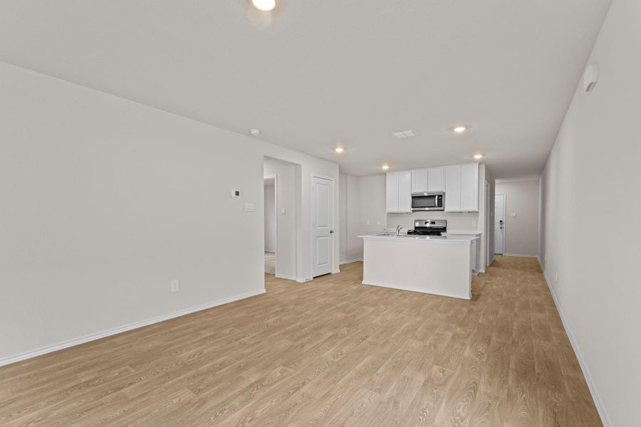 Spacious, unfurnished interior of a new home in , San Marcos (Image 18). Spacious, unfurnished interior of a new home in , San Marcos (Image 18).