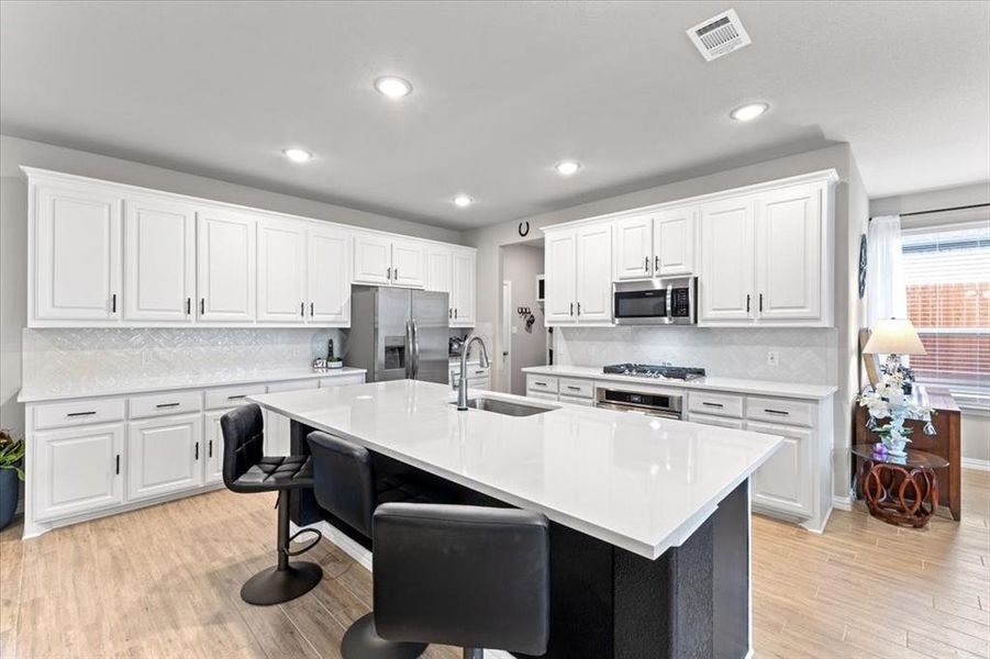 Furnished interior view inside a new home in Lakeview Heights, Azle (Image 12).