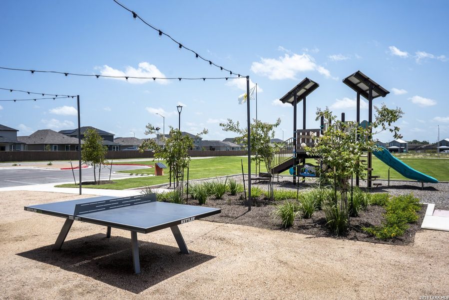 Community amenities in Legend Heights, New Braunfels (Image 5).