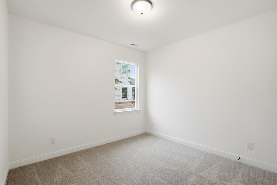 Spacious, unfurnished interior of a new home in Rone Creek, Waxhaw (Image 42).