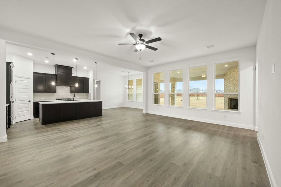 Representative unfurnished interior of a home built from the Dickson by Kindred Homes in Oak Creek Ranch, Waxahachie (Image 14).