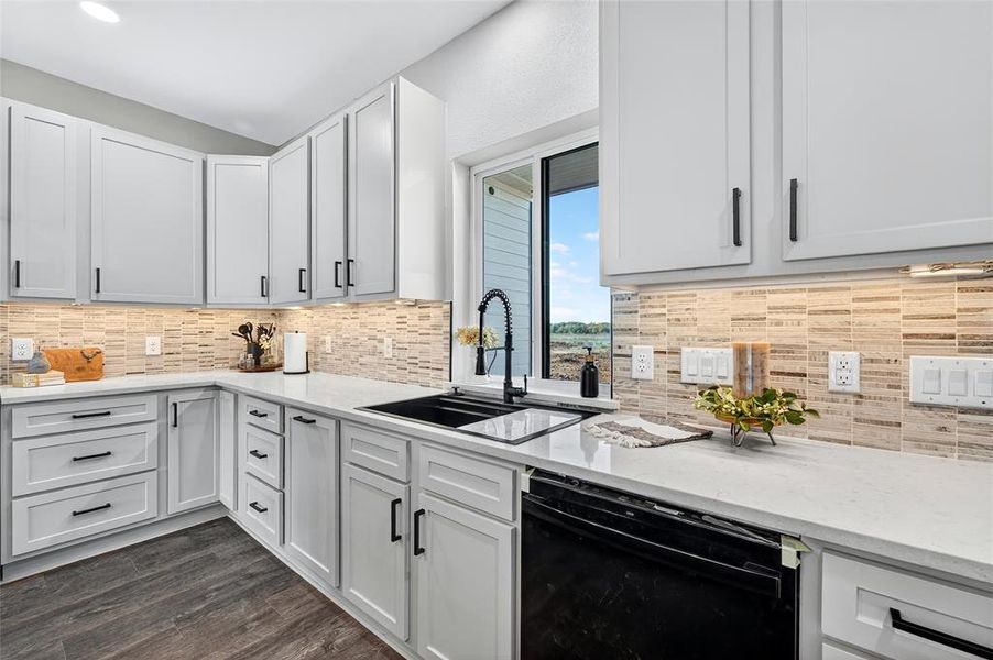 Furnished interior view inside a new home in , Whitewright (Image 7). Furnished interior view inside a new home in , Whitewright (Image 7).