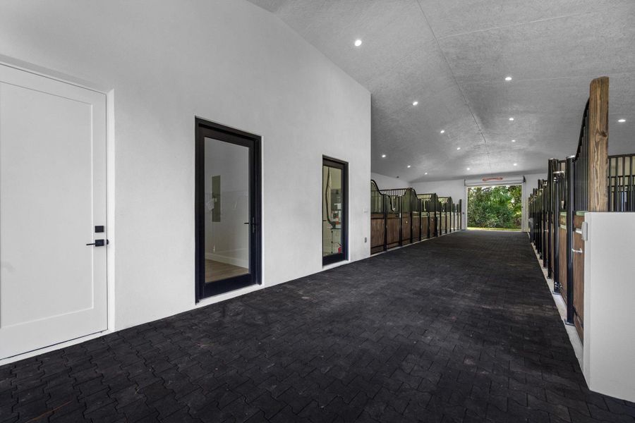 Spacious, unfurnished interior of a new home in , Wellington (Image 46).