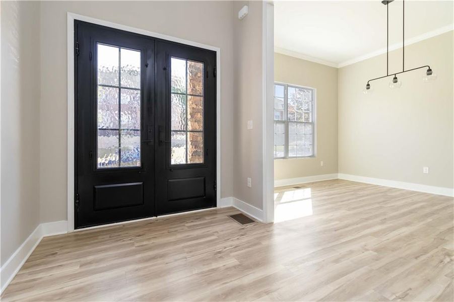 Spacious, unfurnished interior of a new home in , Atlanta (Image 23).