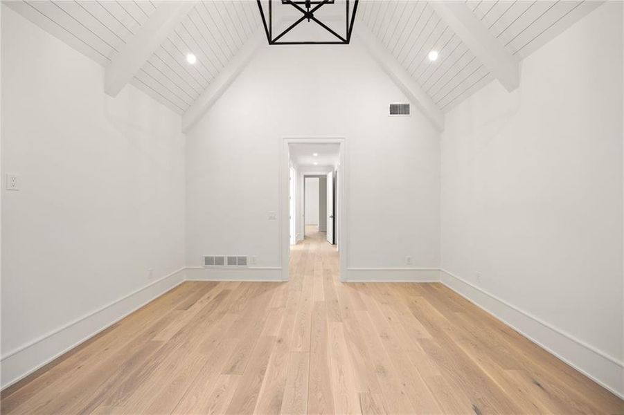 Spacious, unfurnished interior of a new home in , Atlanta (Image 51).