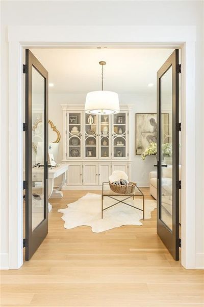 Furnished interior view inside a new home in , Marietta (Image 84).