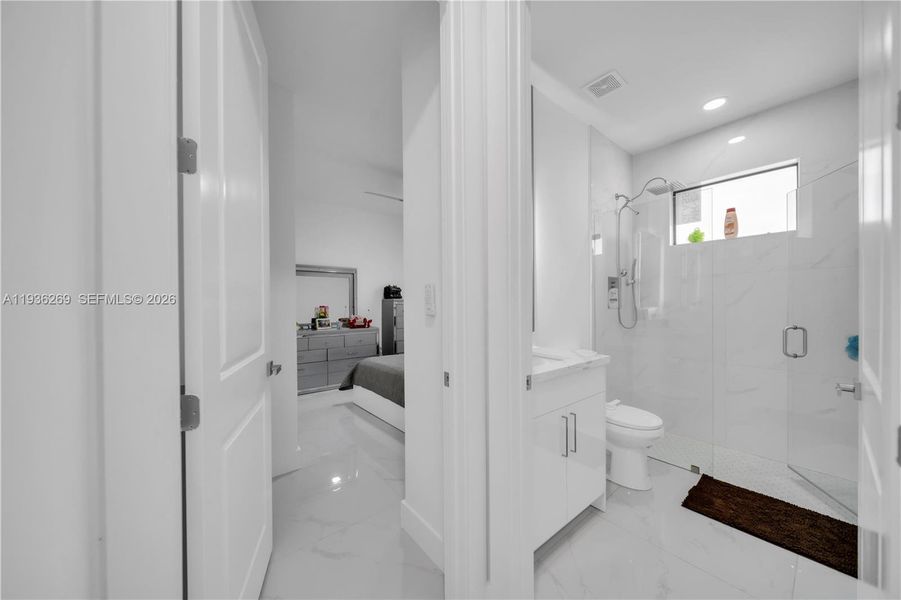 Furnished interior view inside a new home in , Lehigh Acres (Image 15).