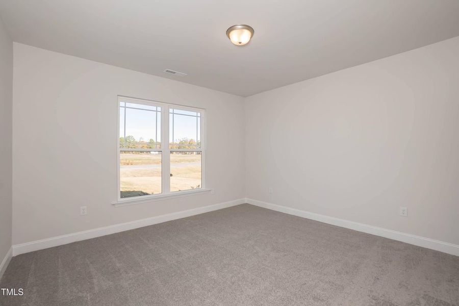 Spacious, unfurnished interior of a new home in Hidden Lake Estates, Greenville (Image 19).