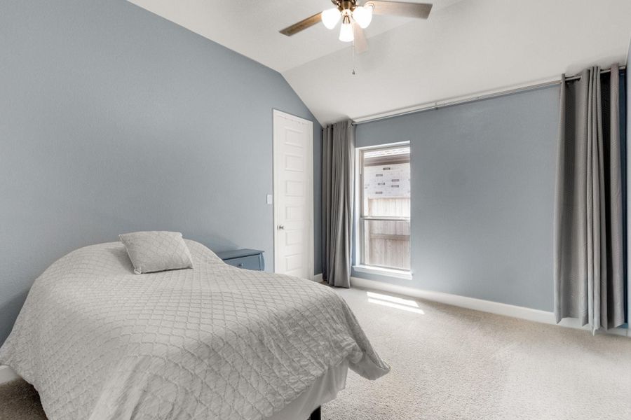 Furnished interior view inside a new home in Meridiana 55', Manvel (Image 19). Furnished interior view inside a new home in Meridiana 55', Manvel (Image 19).