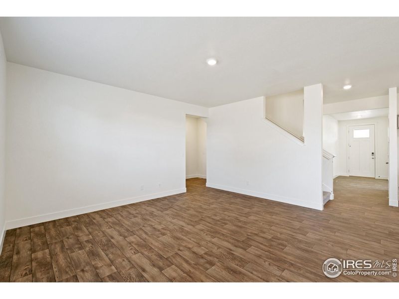Spacious, unfurnished interior of a new home in Ridge at Johnstown, Johnstown (Image 26).