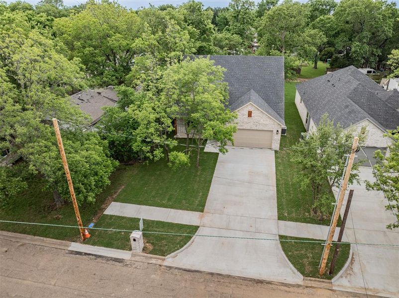 Image 38 of a home in .