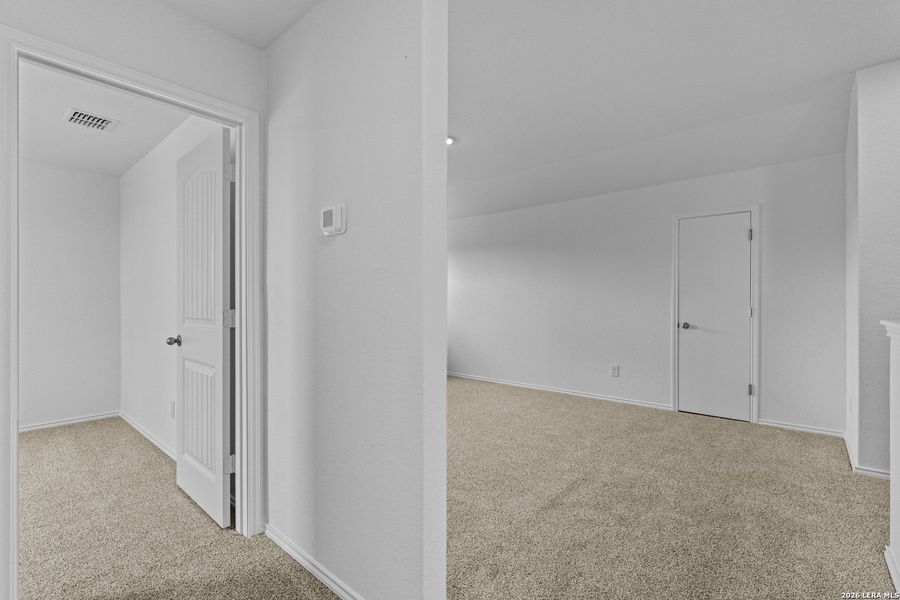 Spacious, unfurnished interior of a new home in Arroyo Ranch, Seguin (Image 29). Spacious, unfurnished interior of a new home in Arroyo Ranch, Seguin (Image 29).