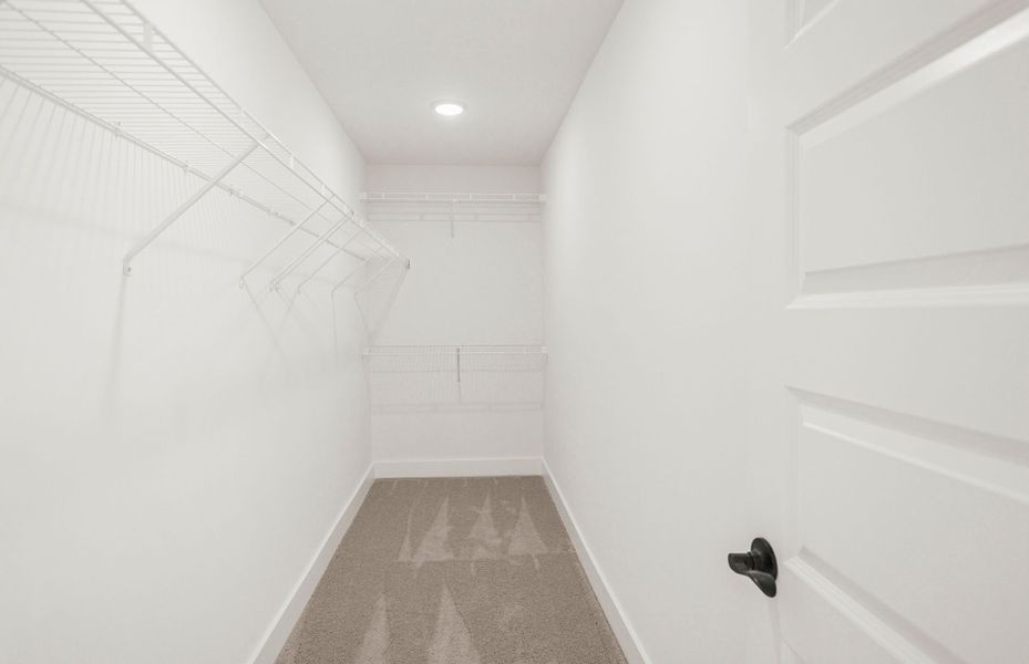 Spacious, unfurnished interior of a new home in Durham Farms, Hendersonville (Image 22).