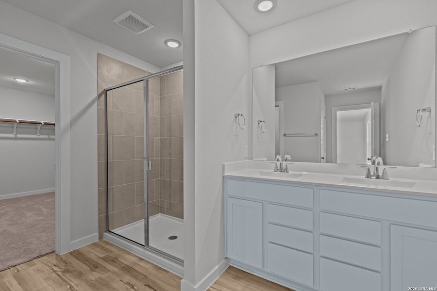 Furnished interior view inside a new home in Spring Creek, San Antonio (Image 4).
