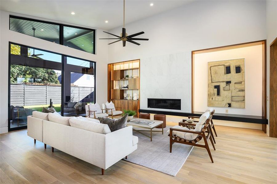 Furnished interior view inside a new home in , Dallas (Image 35).