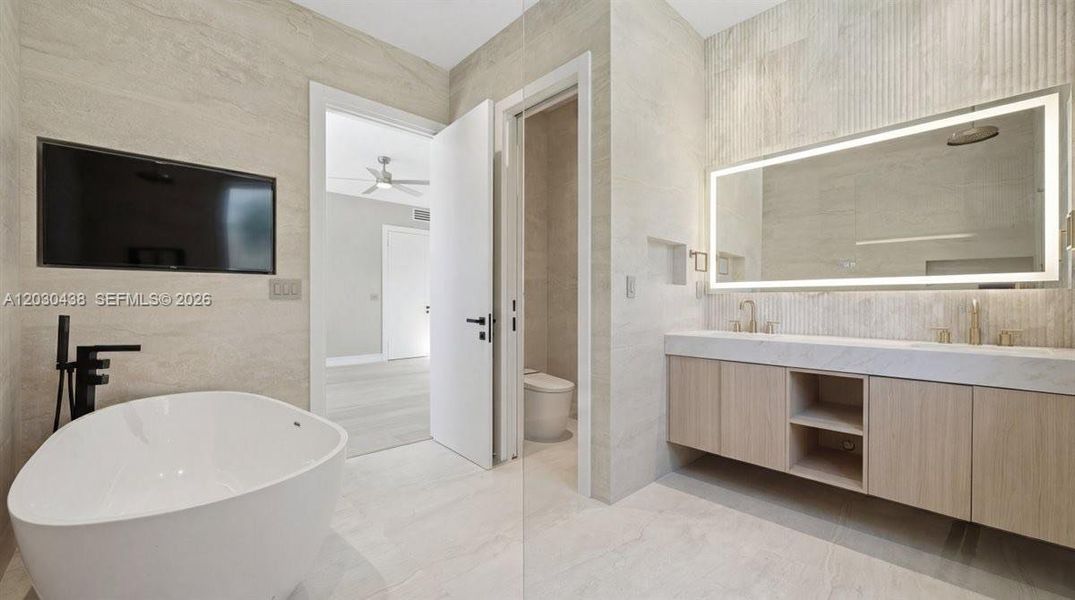 Furnished interior view inside a new home in , Hollywood (Image 12).