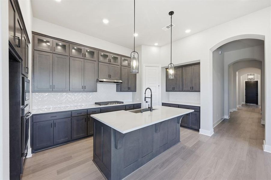 Furnished interior view inside a new home in Sandbrock Ranch, Aubrey (Image 10).