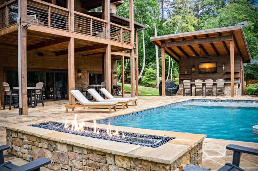 Image 70 of a home in .