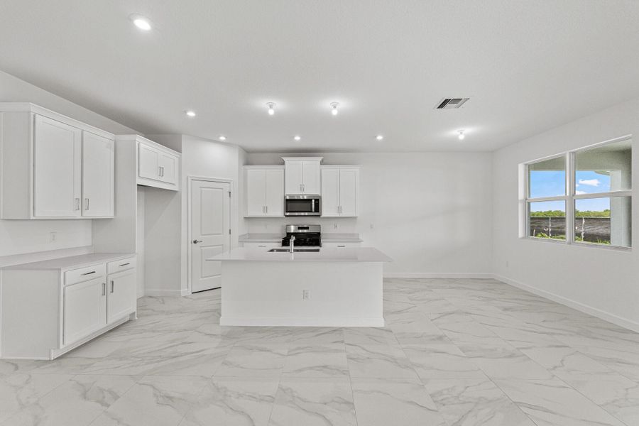 Image 16 of a home in Tradition - Cadence.