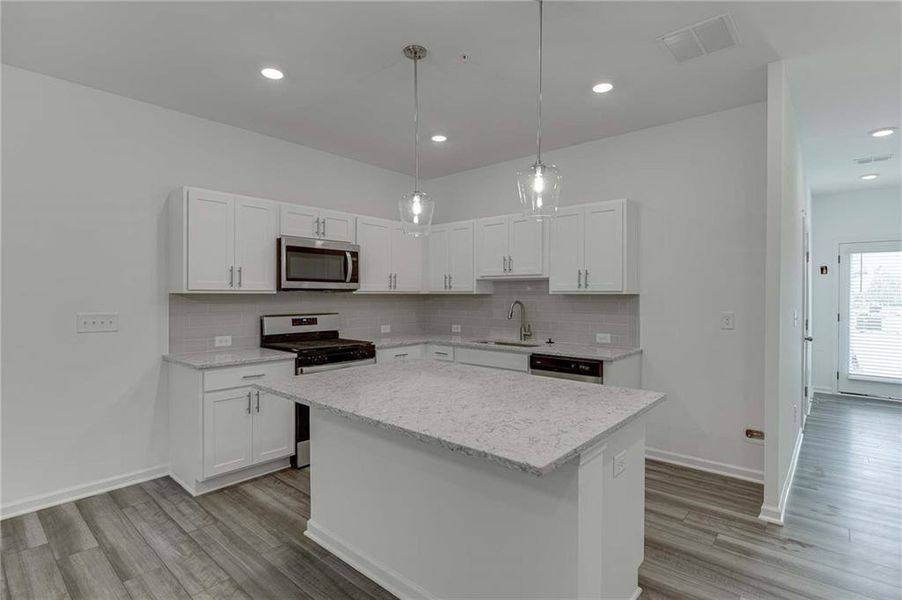 Furnished interior view inside a new home in Laurelwood, Douglasville (Image 4).
