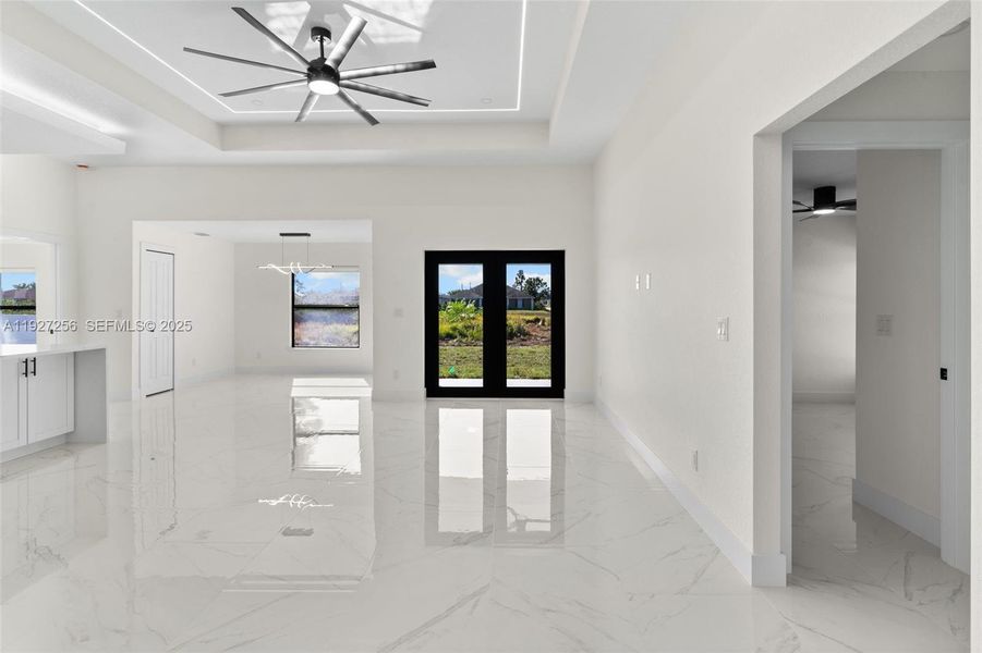 Spacious, unfurnished interior of a new home in , Lehigh Acres (Image 28).