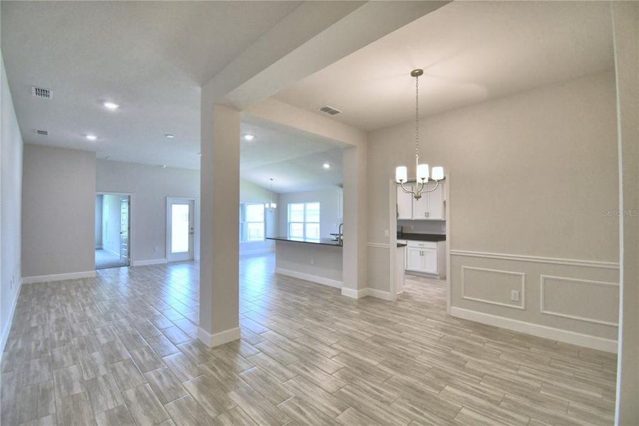 Spacious, unfurnished interior of a new home in , Auburndale (Image 39).