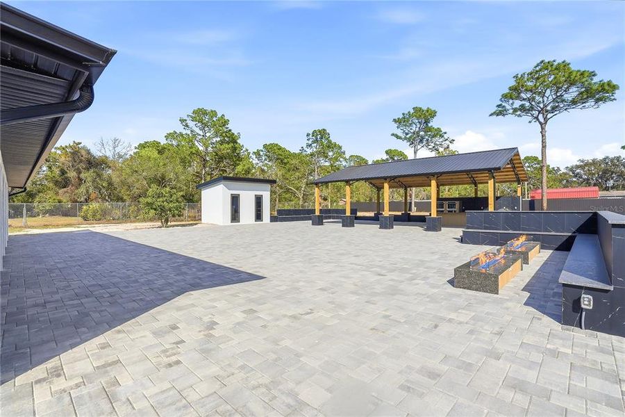 Exterior details and patio area of a home in , Spring Hill (Image 33).