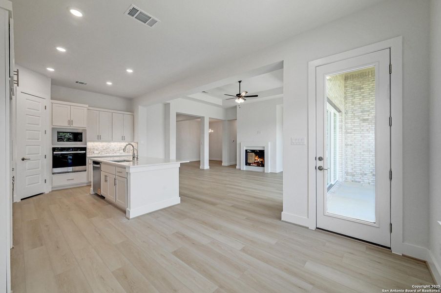 Image 28 of a home in The Grove at Vintage Oaks.