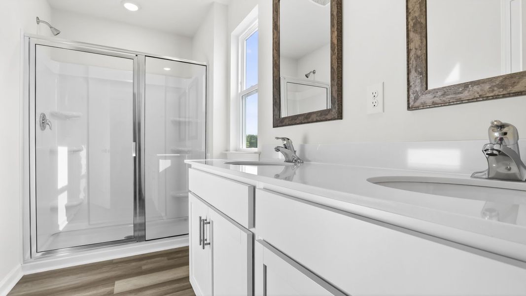 Furnished interior view inside a new home in Gibson Grove, Laurens (Image 14).