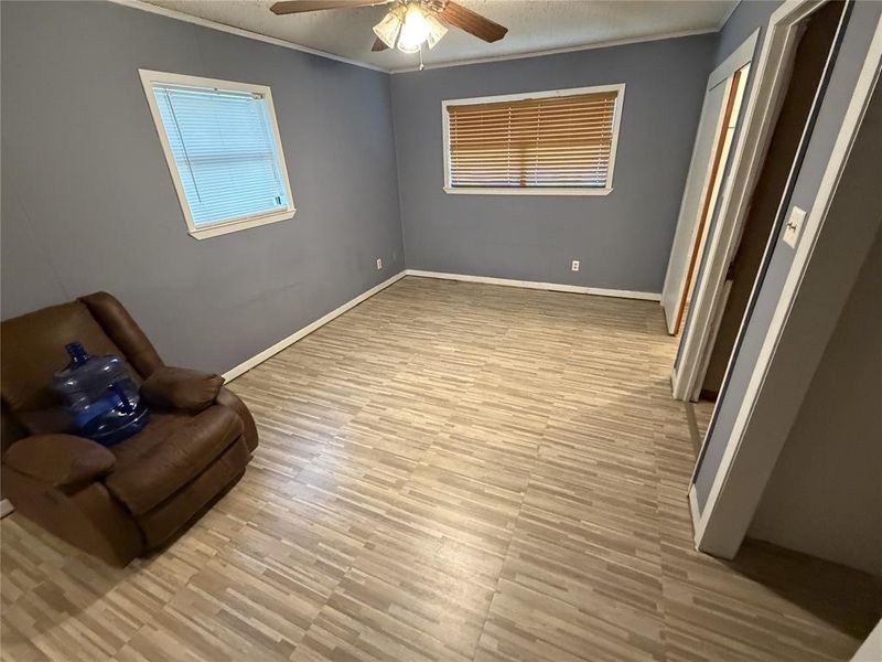 Spacious, unfurnished interior of a new home in , Brownwood (Image 14).