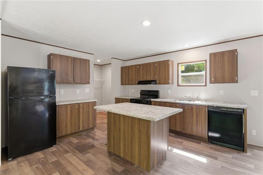 Furnished interior view inside a new home in , Dahlonega (Image 7).