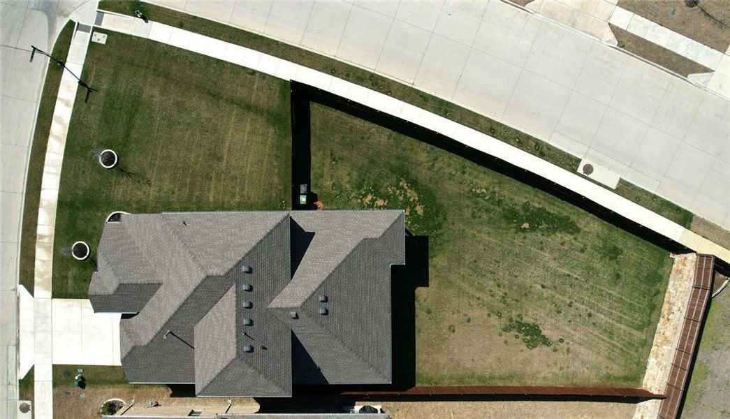 Birds eye view of large oversized corner lot