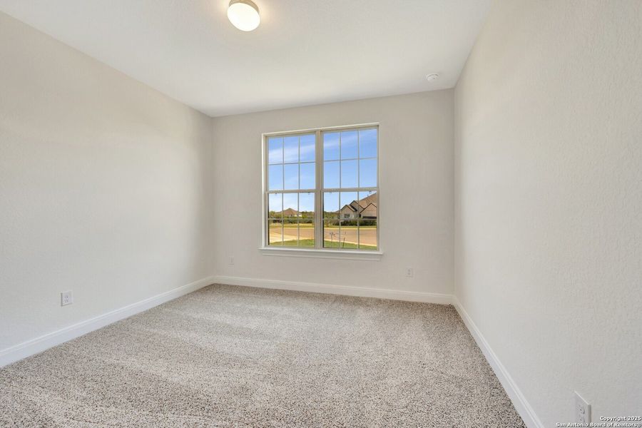 Spacious, unfurnished interior of a new home in Preserve at Annabelle Ranch, San Antonio (Image 20).