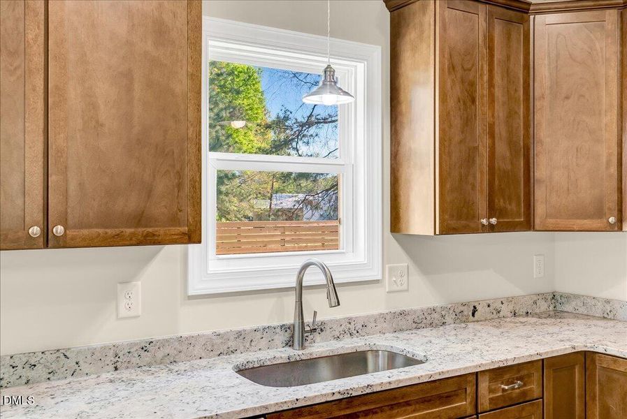 125 Davis St kitchen 125 Davis St kitchen