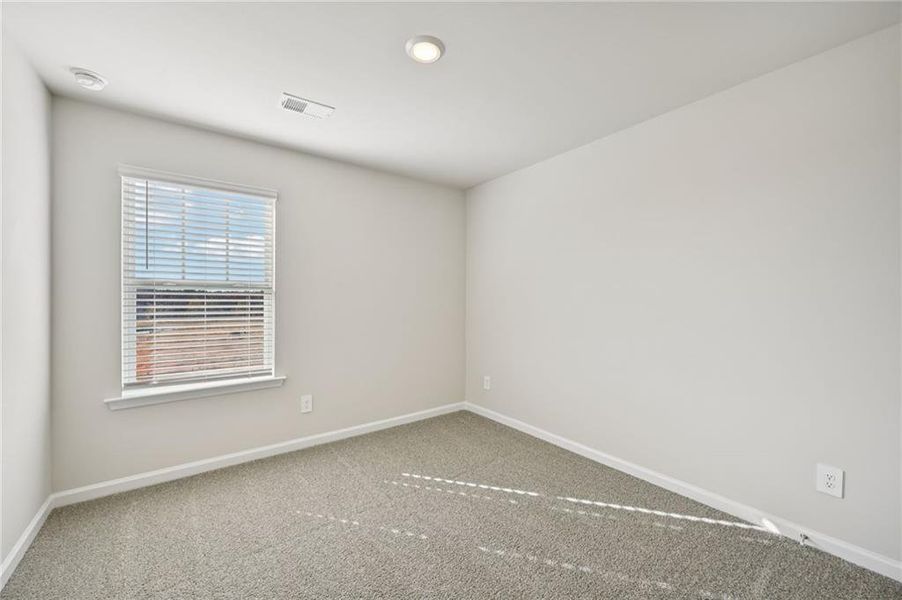 Spacious, unfurnished interior of a new home in , Conyers (Image 33).