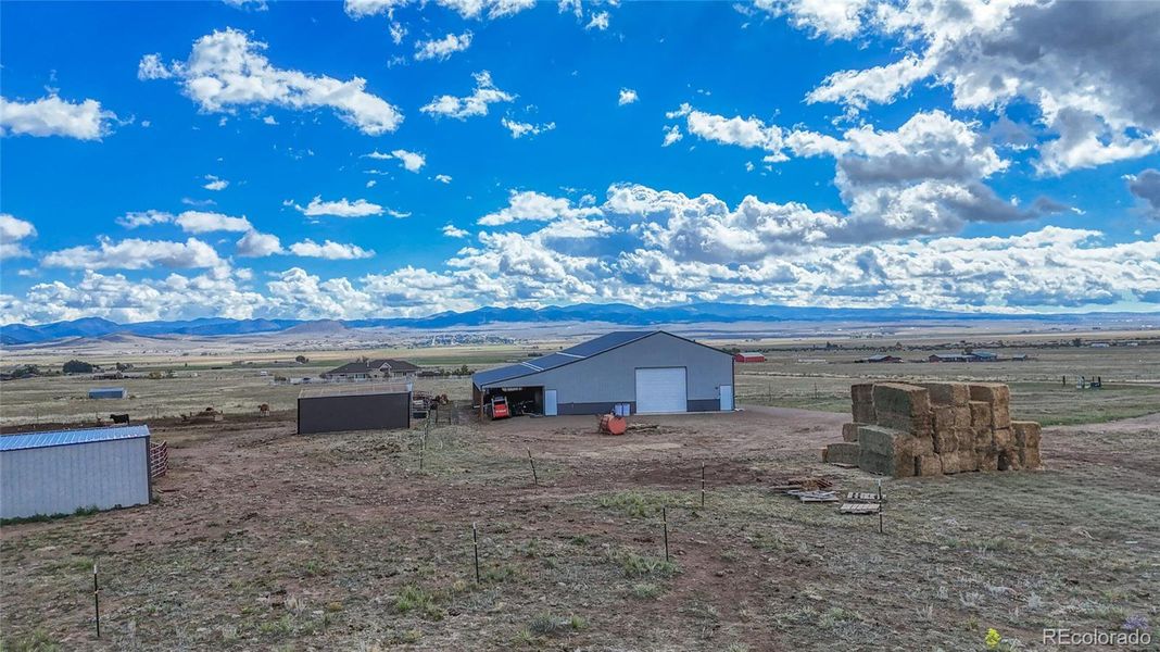 Image 37 of a home in . Image 37 of a home in .