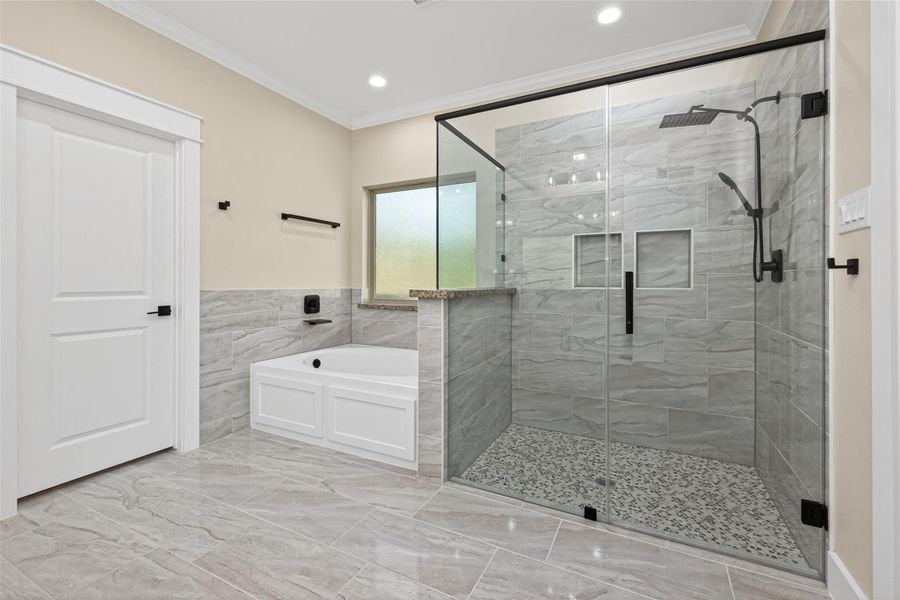 Furnished interior view inside a new home in , Dayton (Image 31).