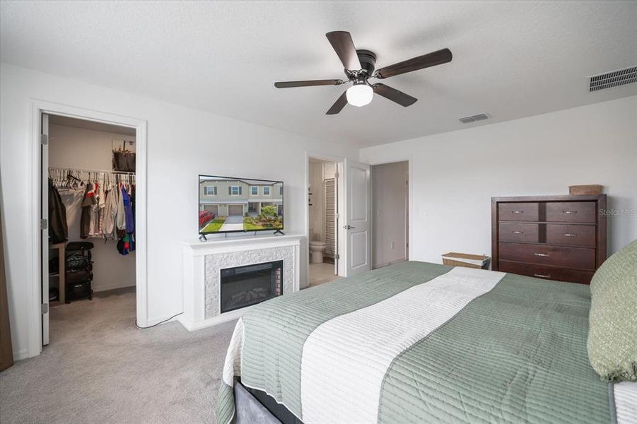 Furnished interior view inside a new home in , Palmetto (Image 44).