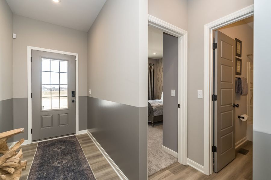 Representative furnished interior of a home built from the DaVinci by Fischer Homes in Sage Woods, Dallas (Image 8).