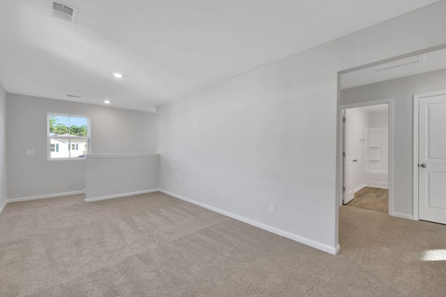 4br New Home in Pooler, GA.  - Slide 32