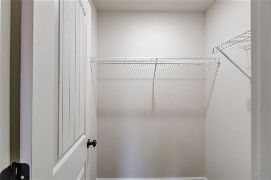 Spacious, unfurnished interior of a new home in , Lula (Image 4).