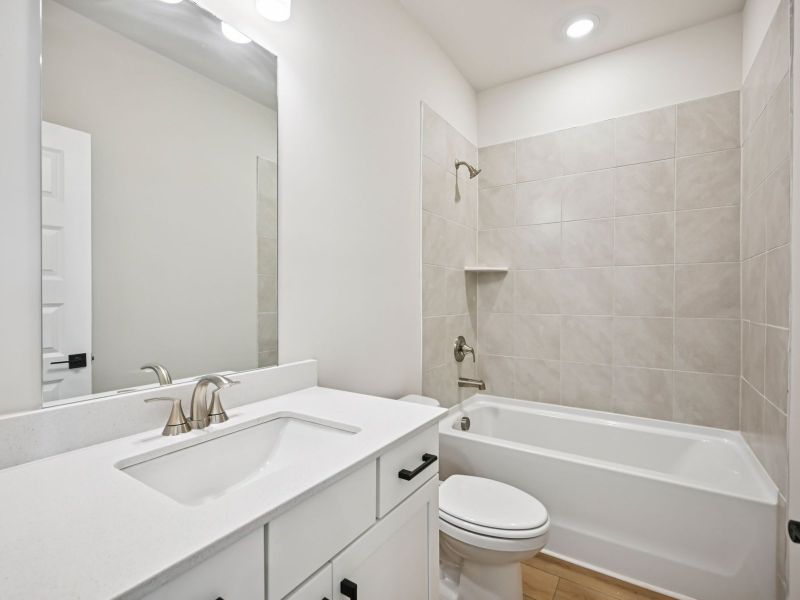 Furnished interior view inside a new home in Martin Springs - Highland Series, Lawrenceville (Image 10).