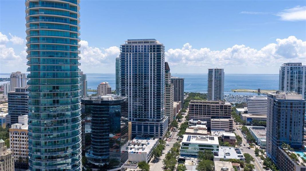 Condo located in St. Petersburg, FL showcasing its design and architecture (Image 43). Condo located in St. Petersburg, FL showcasing its design and architecture (Image 43).